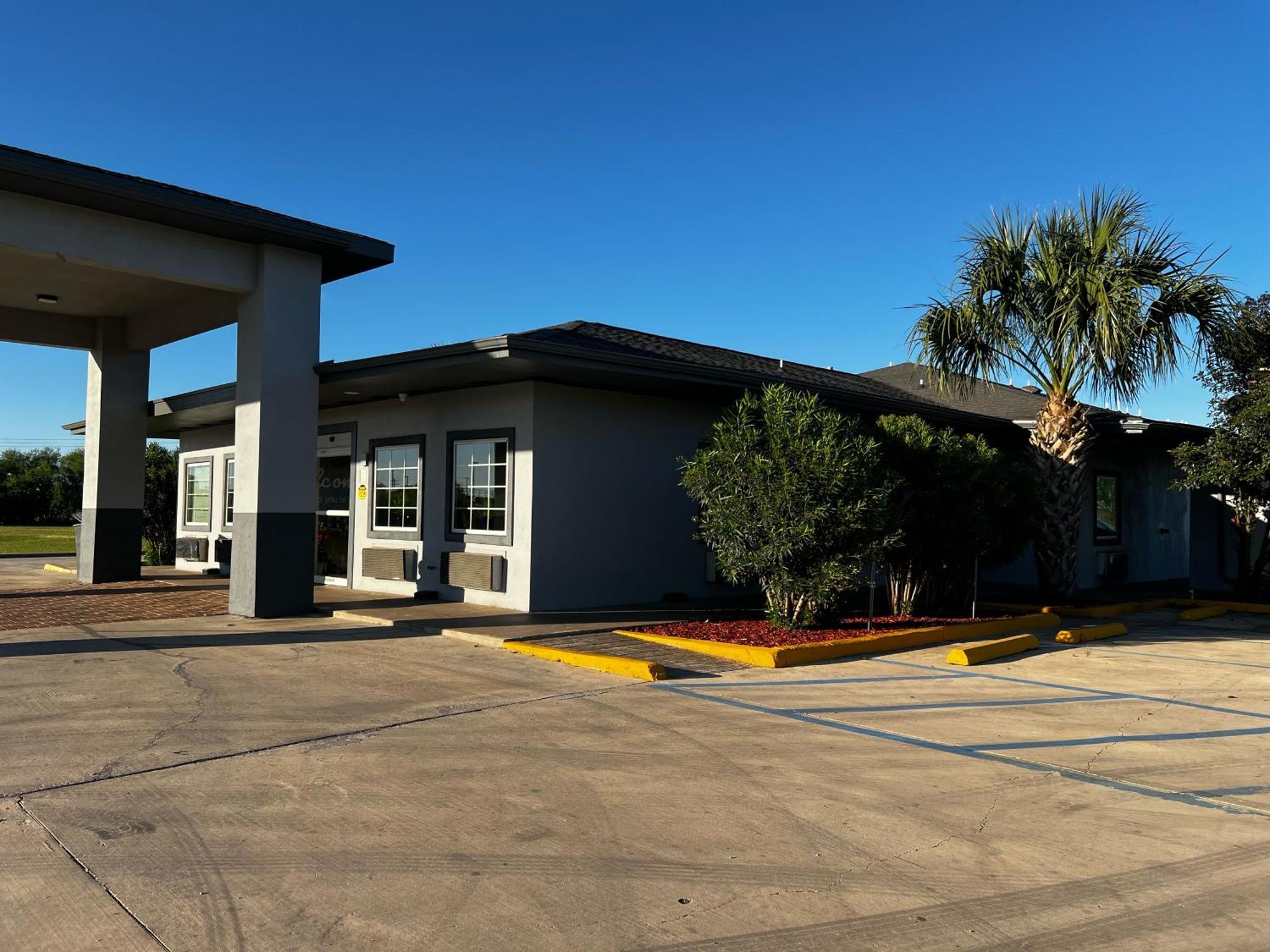 Rodeway Inn Dilley Esterno foto