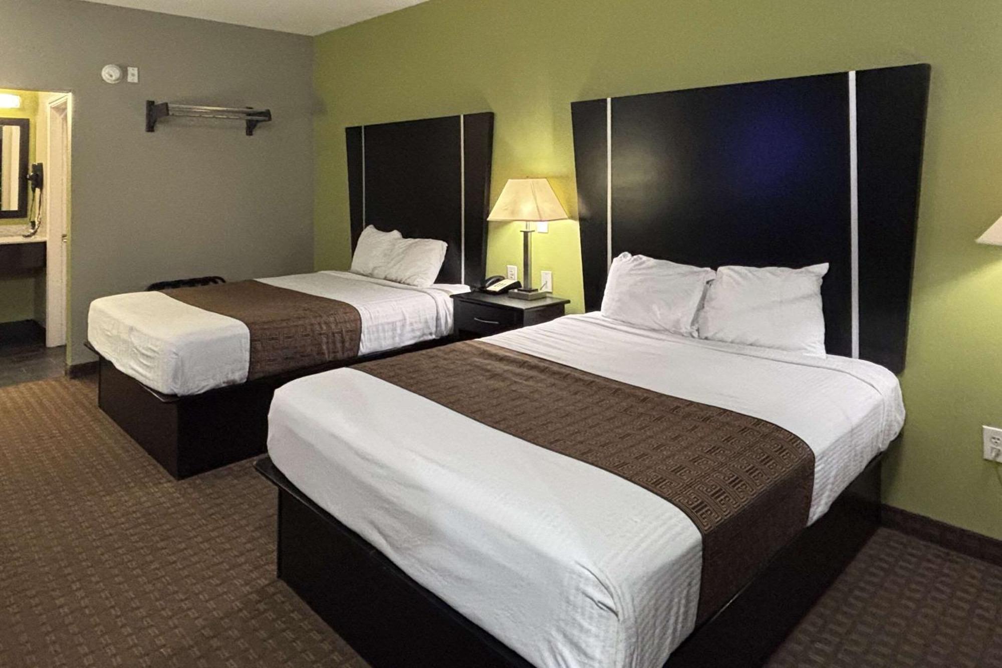 Rodeway Inn Dilley Esterno foto